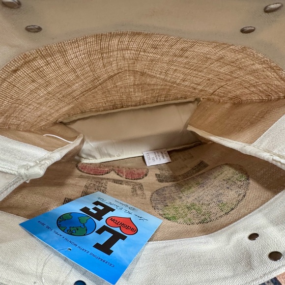 Brighton tote, new with tag          “Love Makes the Earth Go Round” - Picture 7 of 14